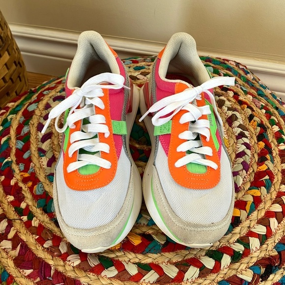 Puma Colorful Sneakers - Picture 2 of 7